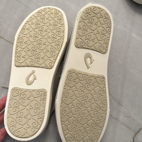 OluKai Pehuea Li Women’s Sneakers Sz 10 - Picture 7 of 8